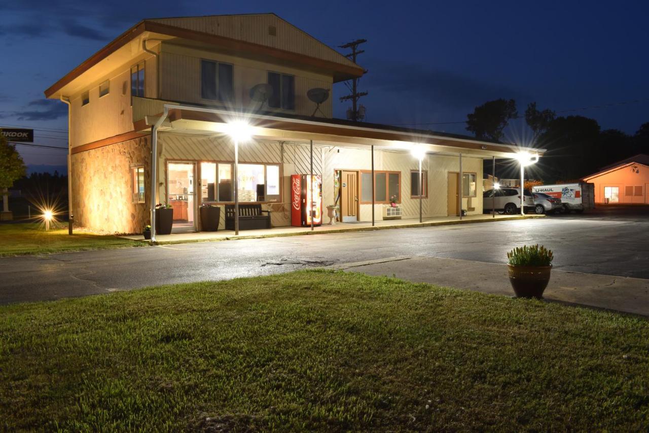 Great Lakes Inn & Suites South Haven Kültér fotó