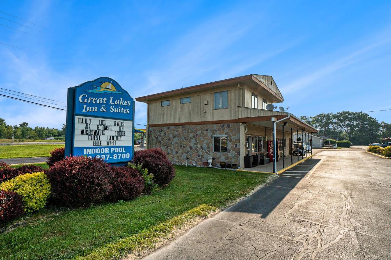 Great Lakes Inn & Suites South Haven Kültér fotó