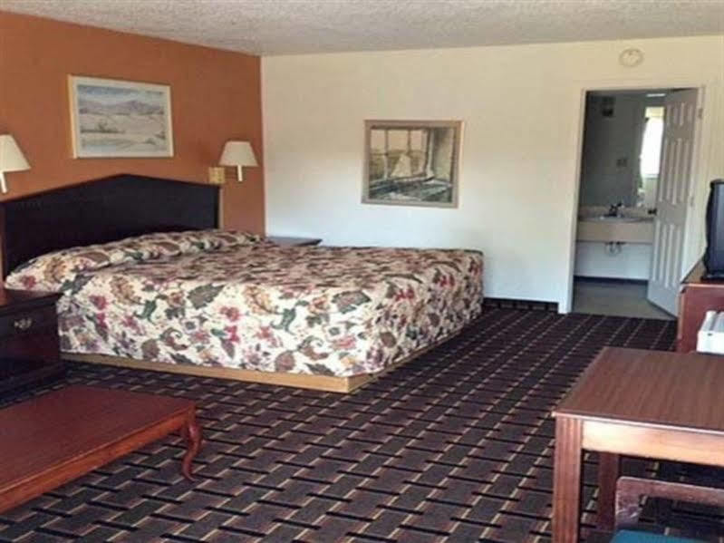 Great Lakes Inn & Suites South Haven Kültér fotó